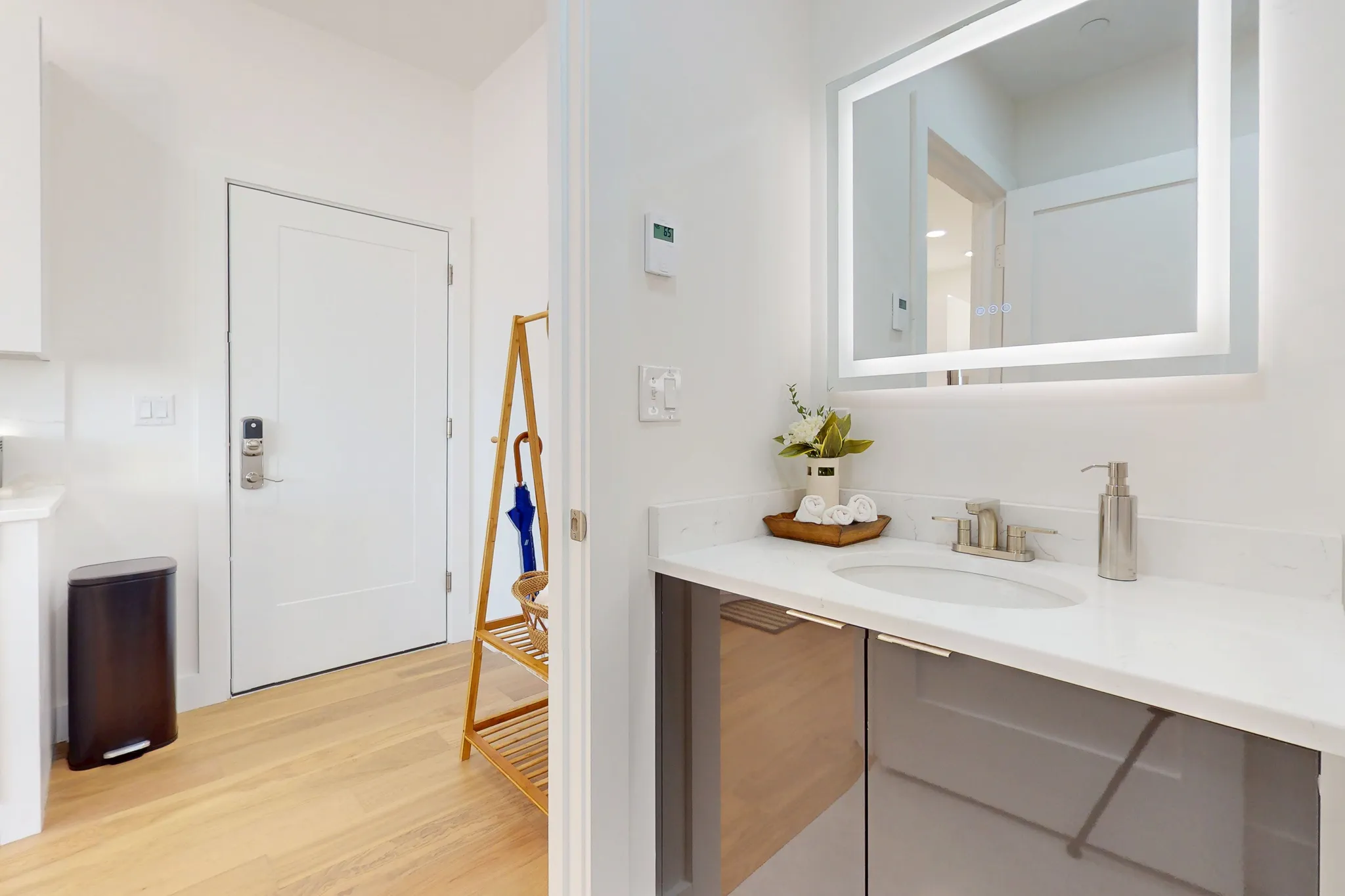 Studio bed, 1 bath apartment for rent at 38 Hichborn St Unit 402, Brighton — photo 11 of 19