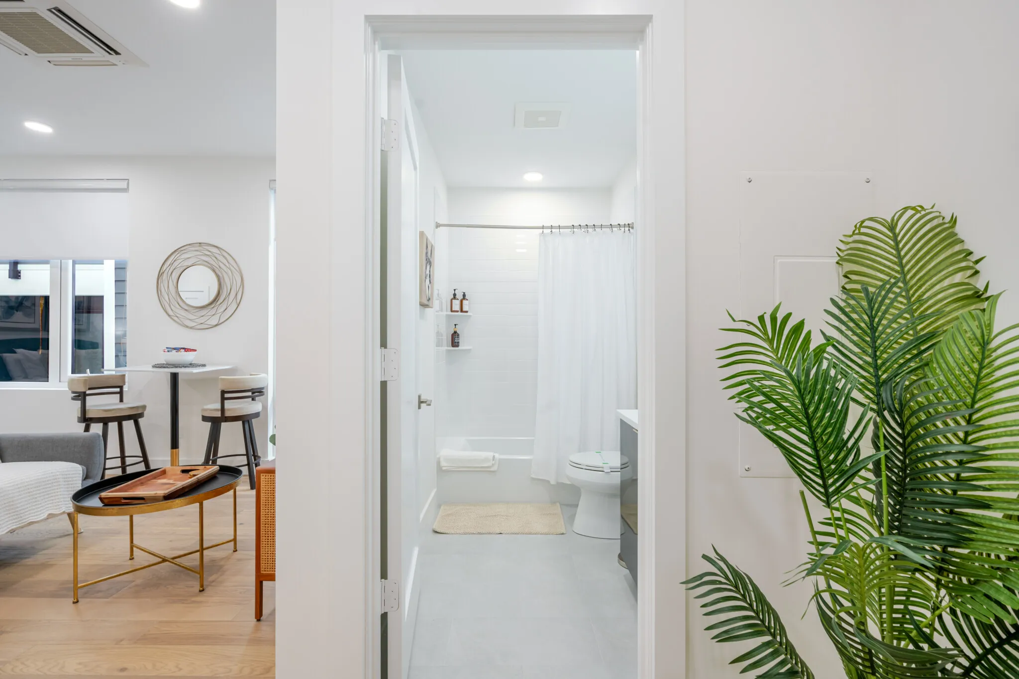 Studio bed, 1 bath apartment for rent at 38 Hichborn St Unit 404, Brighton — photo 14 of 23