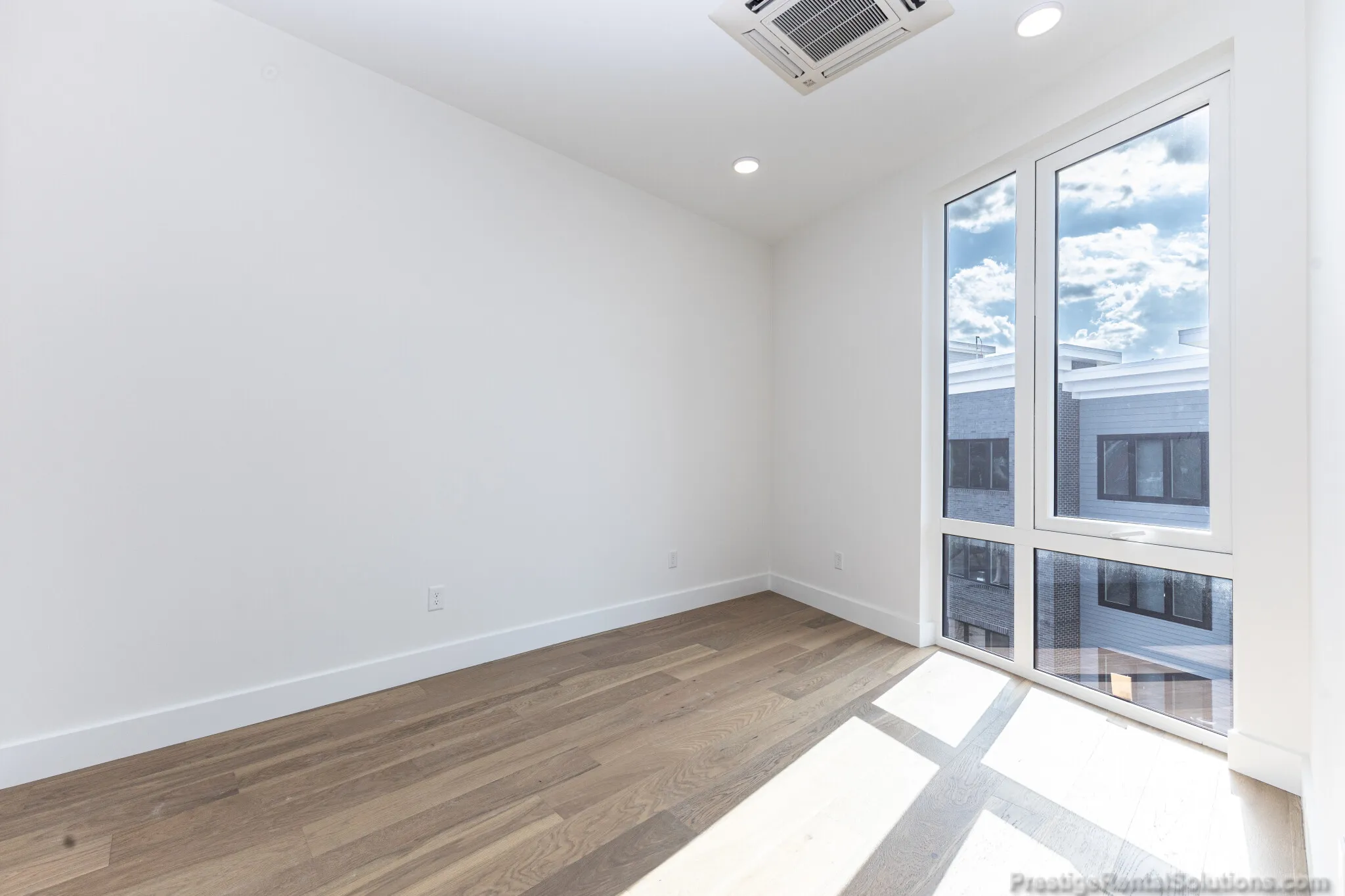 1 bed, 1 bath apartment for rent at 38 Hichborn St Unit 503, Brighton — photo 8 of 15