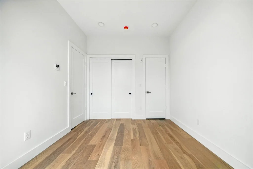 1 bed, 1 bath apartment for rent at 38 Hichborn Unit 203, Brighton — photo 3 of 18