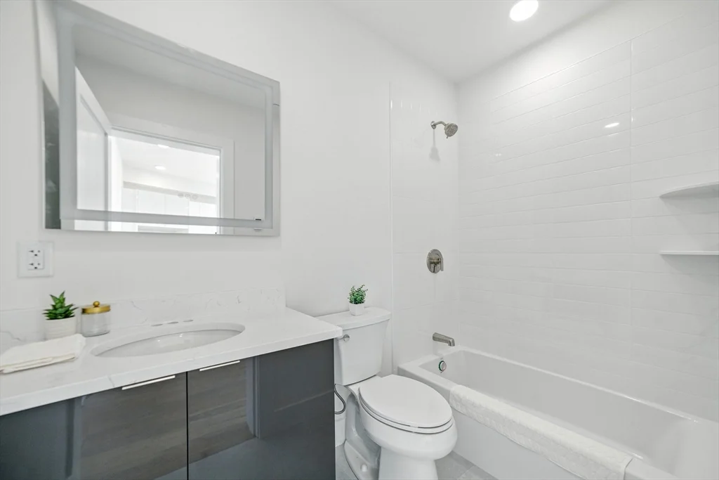 1 bed, 1 bath apartment for rent at 38 Hichborn Unit 505, Brighton — photo 9 of 9