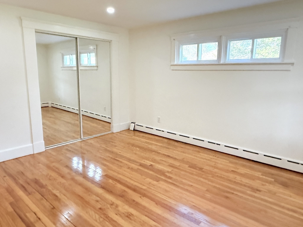 3 bed, 2 bath apartment for rent at 38 Highland St, South Dartmouth — photo 12 of 19