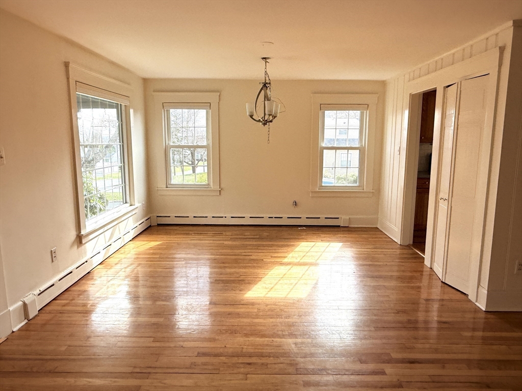3 bed, 2 bath apartment for rent at 38 Highland St, South Dartmouth — photo 5 of 19
