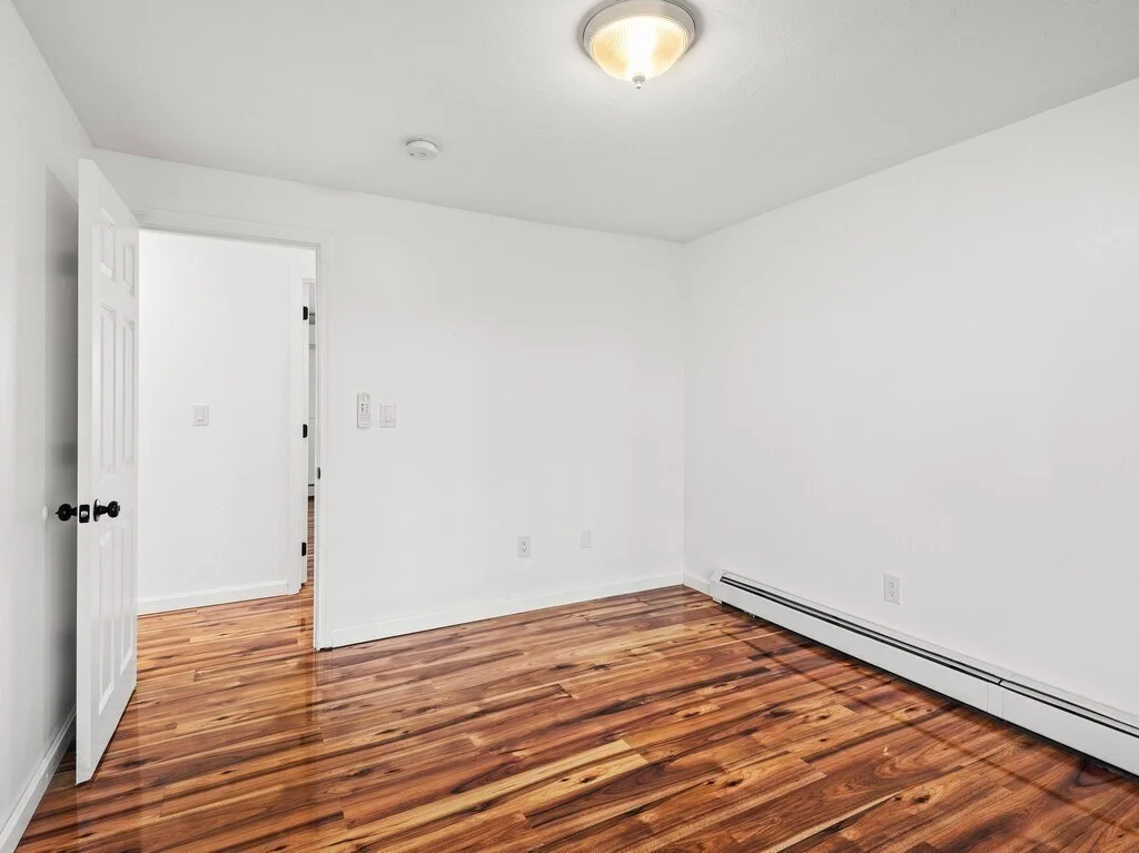 4 bed, 1 bath apartment for rent at 38 Hilda Unit 1, Worcester — photo 19 of 38