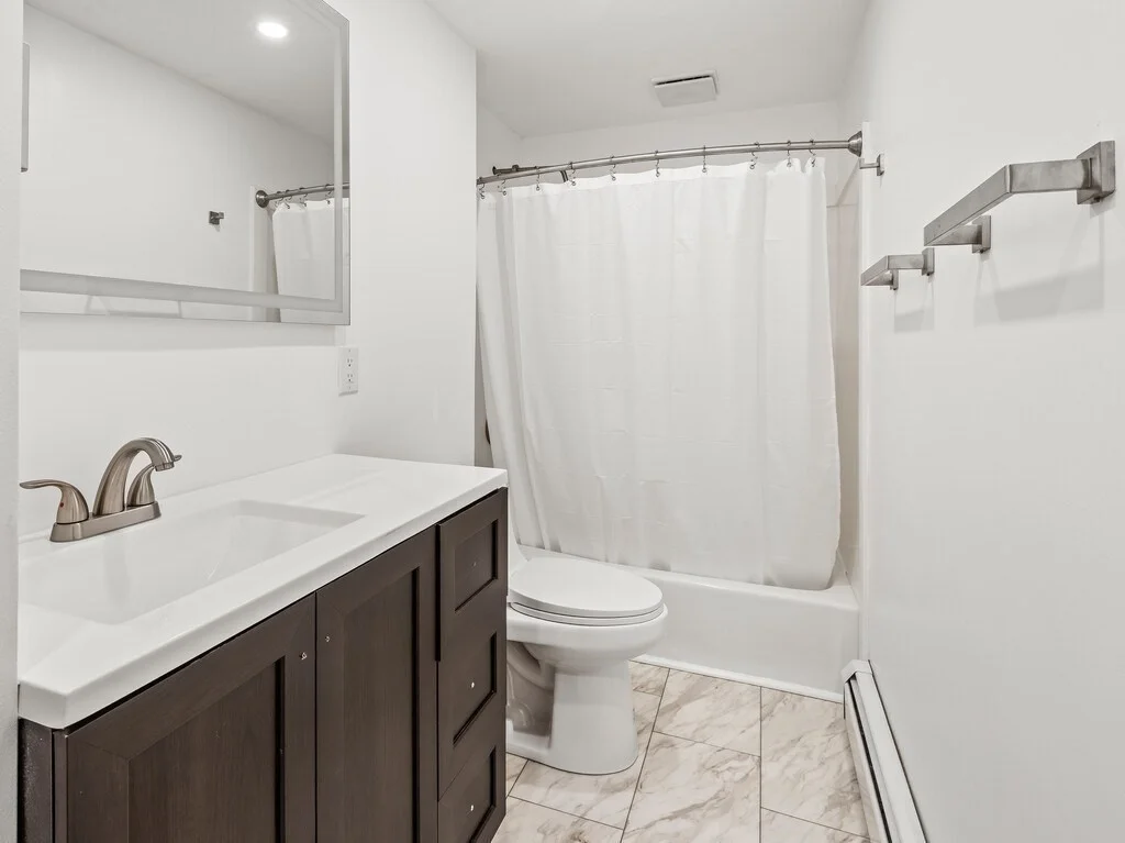 4 bed, 1 bath apartment for rent at 38 Hilda Unit 1, Worcester — photo 21 of 38