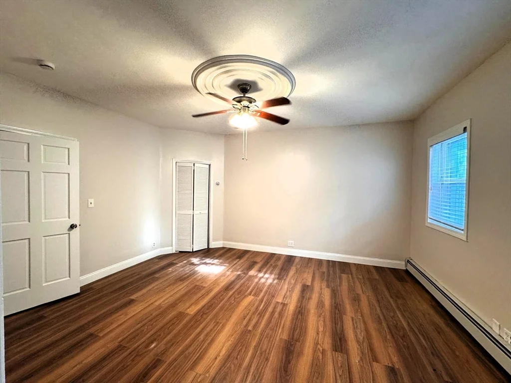 1 bed, 1 bath apartment for rent at 38 Hunting St Unit 1, Wellington-Harrington — photo 6 of 14