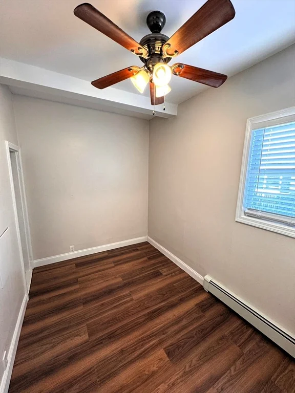 1 bed, 1 bath apartment for rent at 38 Hunting St Unit 1, Wellington-Harrington — photo 7 of 14