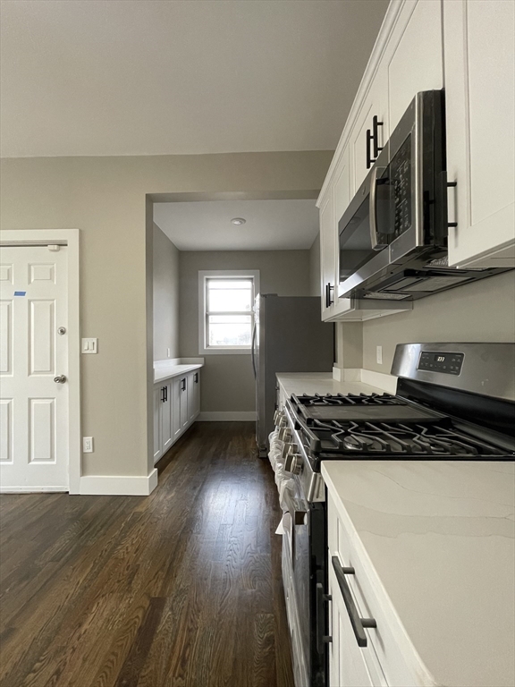 1 bed, 1 bath apartment for rent at 38 Hutchings Unit 2L, Roxbury — photo 9 of 14