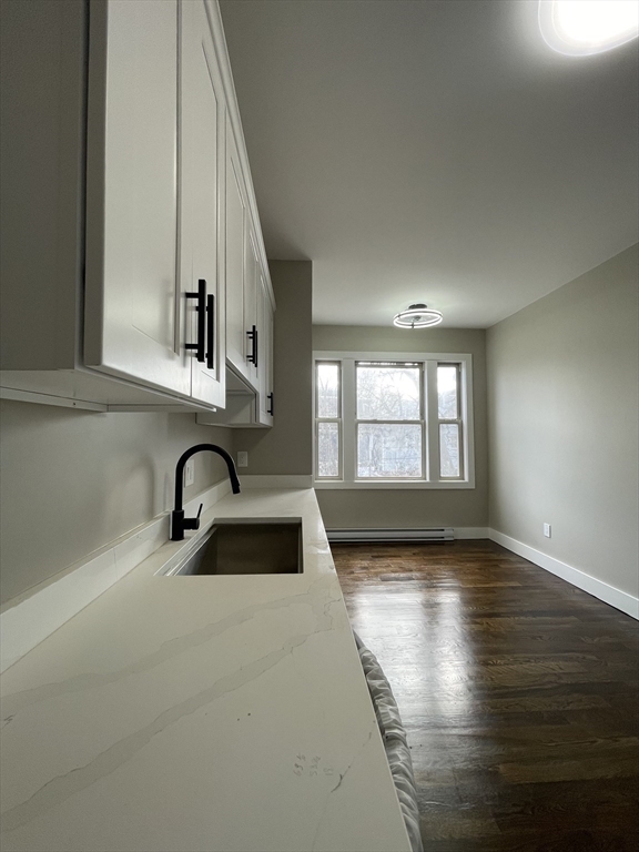 1 bed, 1 bath apartment for rent at 38 Hutchings Unit 2L, Roxbury — photo 10 of 14