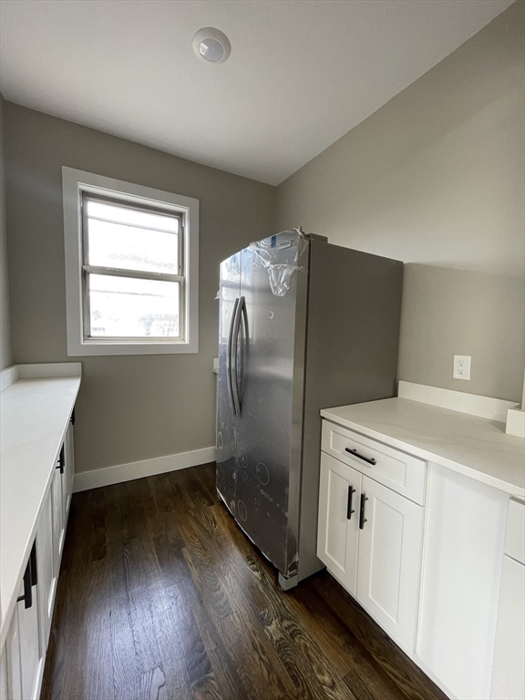 3 bed, 1 bath apartment for rent at 38 Hutchings Unit 2R, Roxbury — photo 30 of 31
