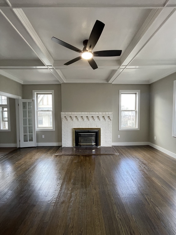 3 bed, 1 bath apartment for rent at 38 Hutchings Unit 2R, Roxbury — photo 7 of 31