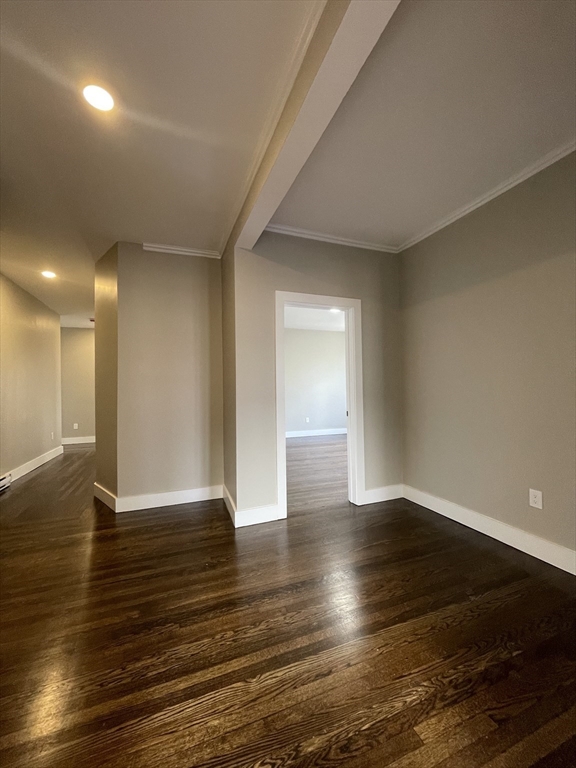 3 bed, 1 bath apartment for rent at 38 Hutchings Unit 2R, Roxbury — photo 2 of 31