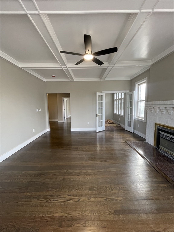 3 bed, 1 bath apartment for rent at 38 Hutchings Unit 2R, Roxbury — photo 8 of 31