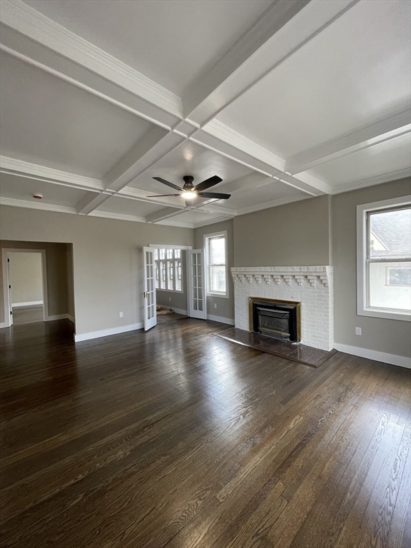 3 bed, 1 bath apartment for rent at 38 Hutchings Unit 2R, Roxbury — photo 4 of 31