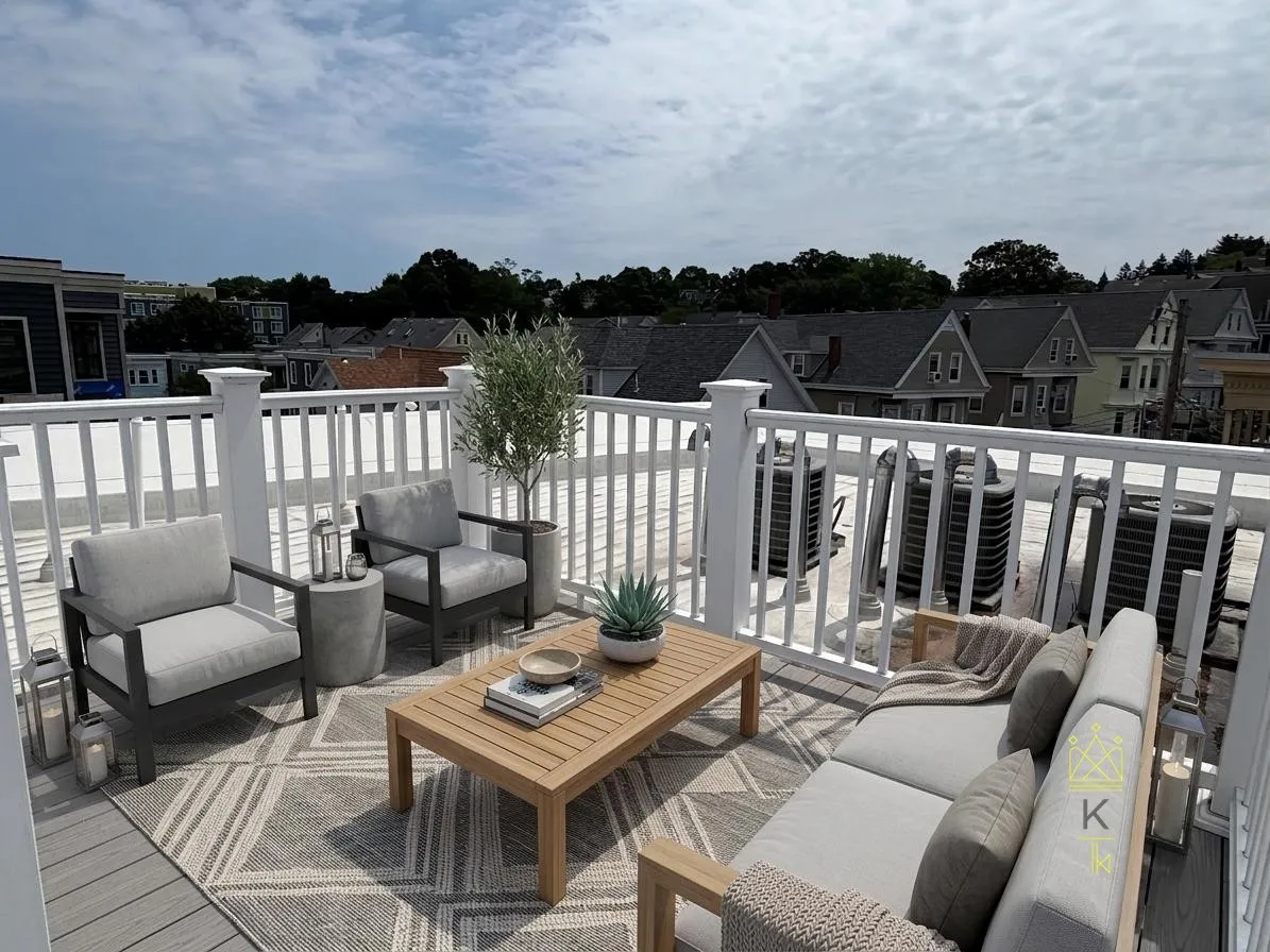 2.5 bed, 2 bath apartment for rent at 38 Hyde Park Ave Unit 5, Jamaica Plain — photo 5 of 29