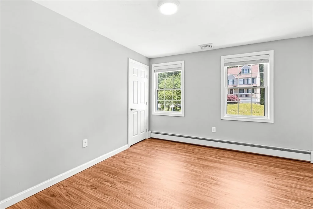 3 bed, 1 bath apartment for rent at 38 Idora Ave, Haverhill — photo 20 of 40