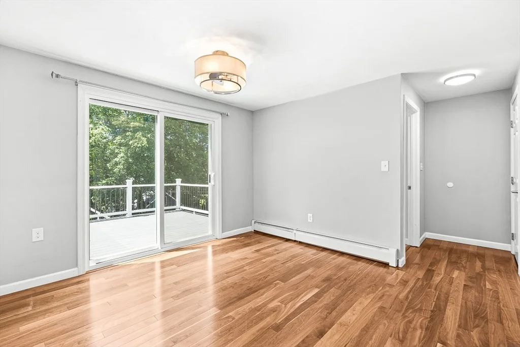 3 bed, 1 bath apartment for rent at 38 Idora Ave, Haverhill — photo 16 of 40