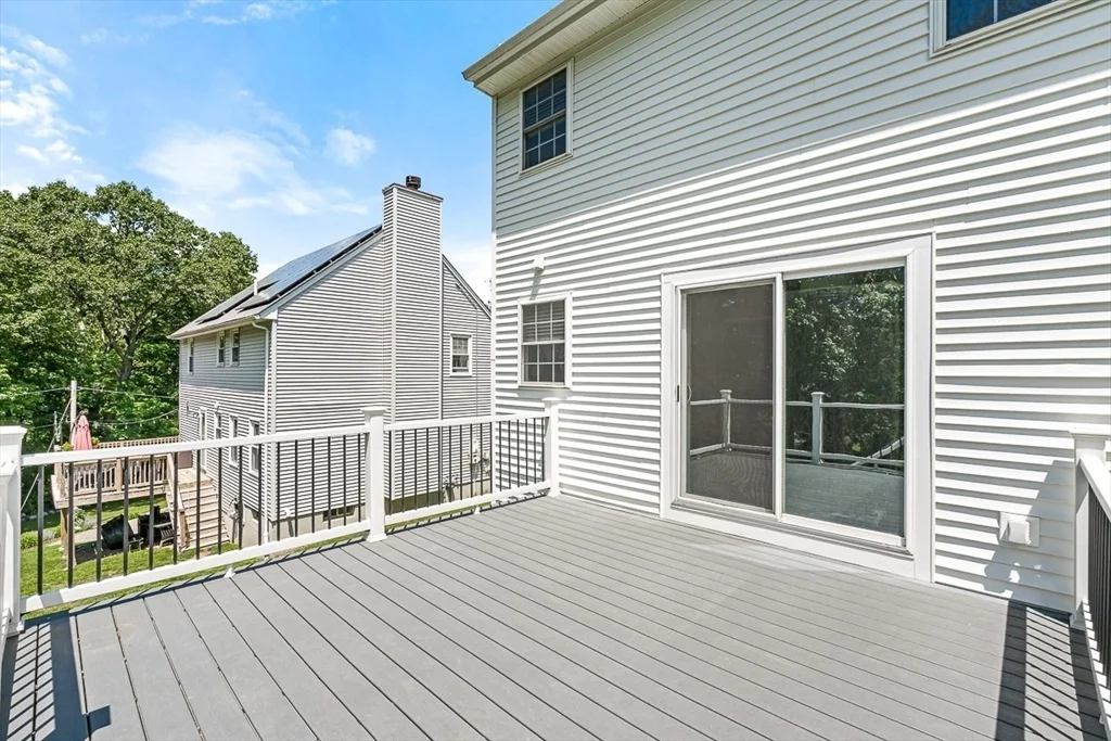 3 bed, 1 bath apartment for rent at 38 Idora Ave, Haverhill — photo 35 of 40