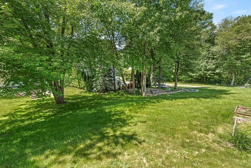 3 bed, 1 bath apartment for rent at 38 Idora Ave, Haverhill — photo 40 of 40
