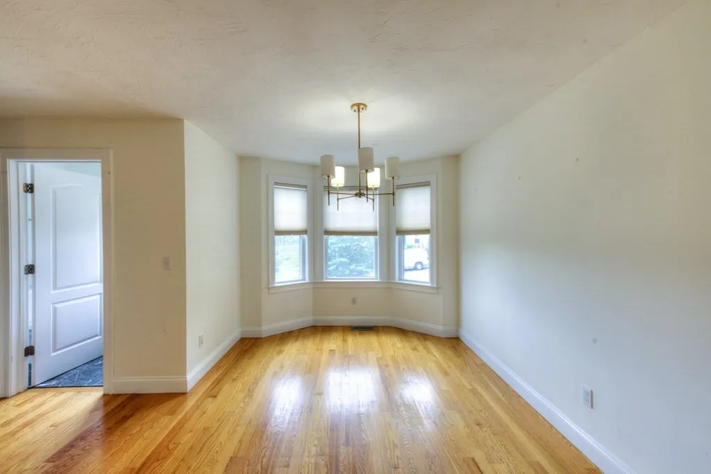 3 bed, 2 bath apartment for rent at 38 Johnson St Unit 38, Worcester — photo 13 of 29