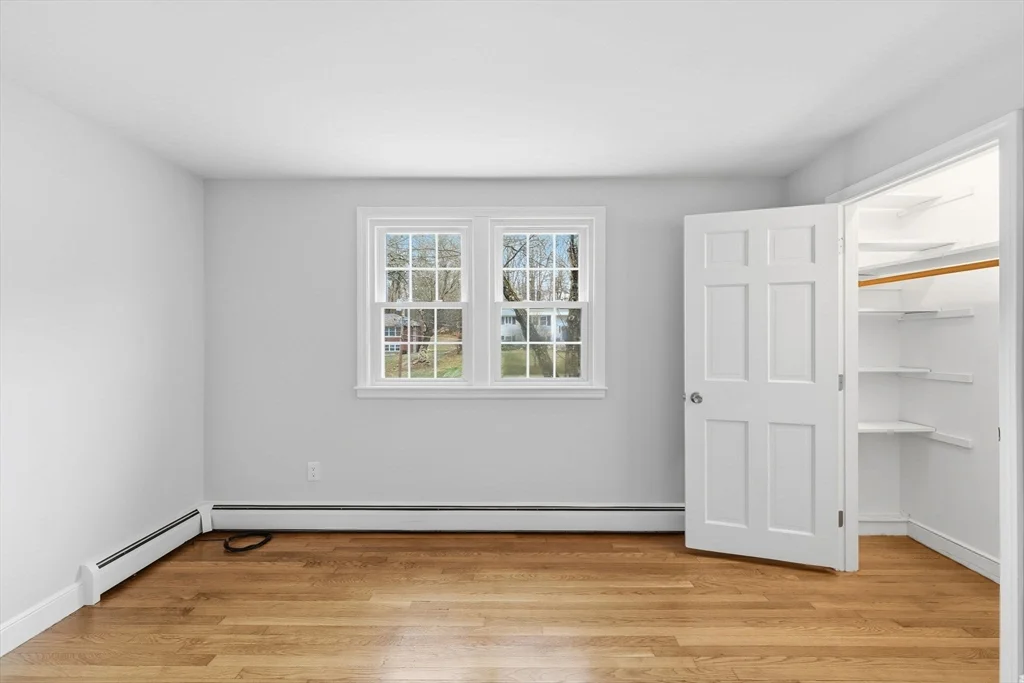 3 bed, 3 bath apartment for rent at 38 Juniper Ln, Holden — photo 6 of 34