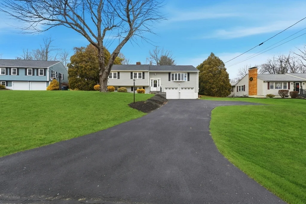 3 bed, 3 bath apartment for rent at 38 Juniper Ln, Holden — photo 32 of 34
