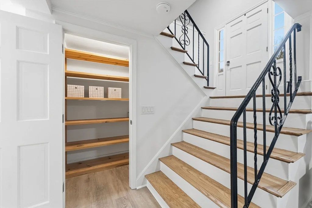 3 bed, 3 bath apartment for rent at 38 Juniper Ln, Holden — photo 14 of 34