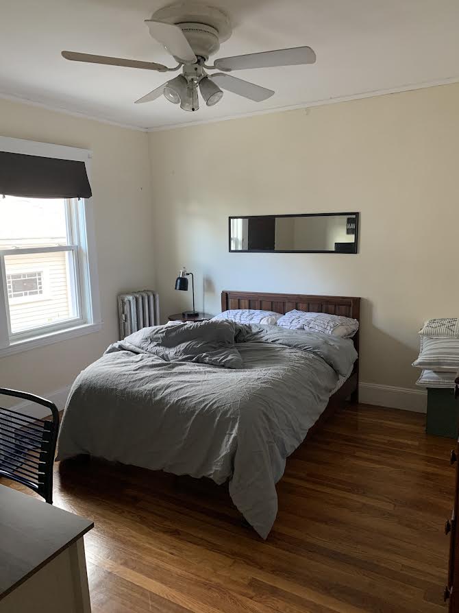 5 bed, 2 bath apartment for rent at 38 Kirkwood Rd Unit 2, Brighton — photo 5 of 7
