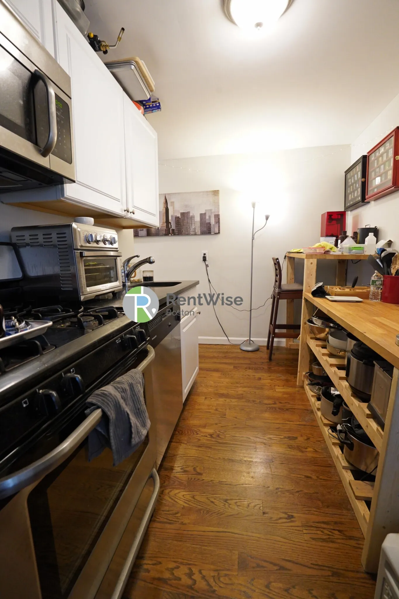 Studio bed, 1 bath apartment for rent at 38 L St Unit 1, South Boston — photo 6 of 13