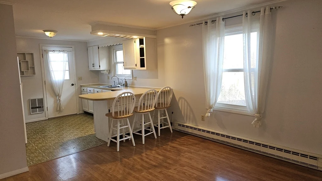 2 bed, 1 bath apartment for rent at 38 Lake Dr Unit 1, Leicester — photo 14 of 27