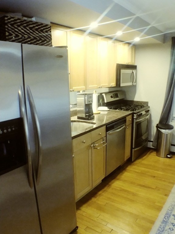 1 bed, 1 bath apartment for rent at 38 Lawrence St Unit 17, South End — photo 4 of 17