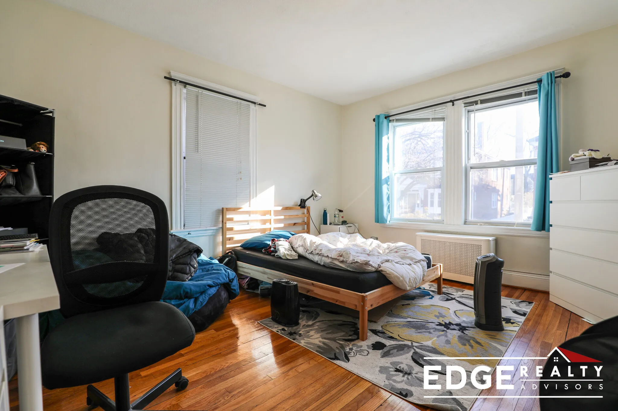 5 bed, 2 bath apartment for rent at 38 Lawton St Unit 1, North Brookline — photo 10 of 14
