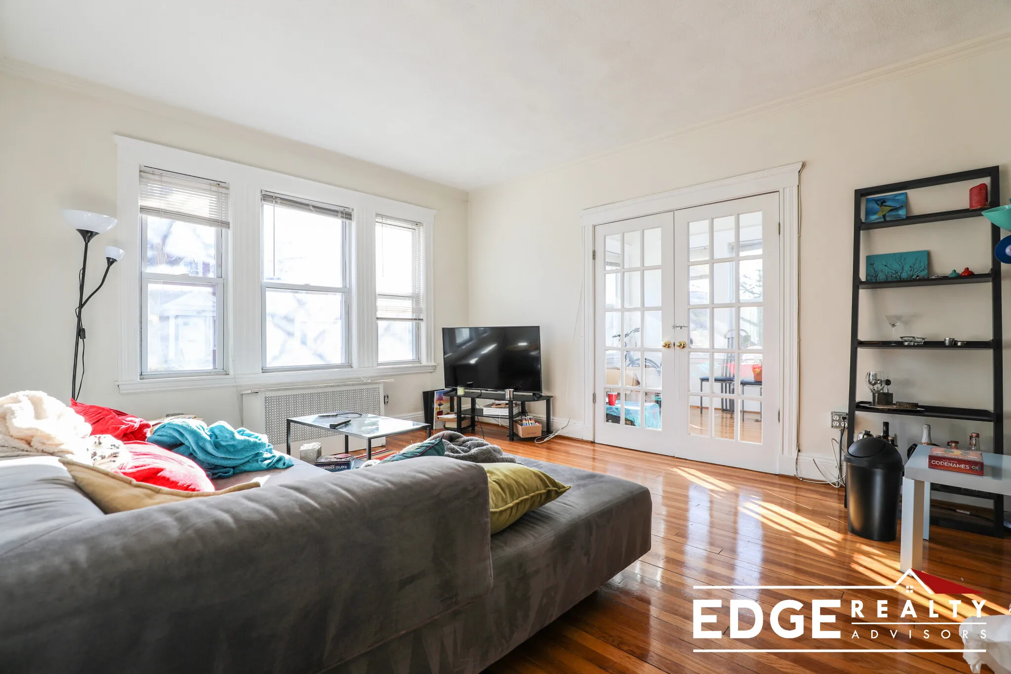 5 bed, 2 bath apartment for rent at 38 Lawton St Unit 1, North Brookline — photo 2 of 14