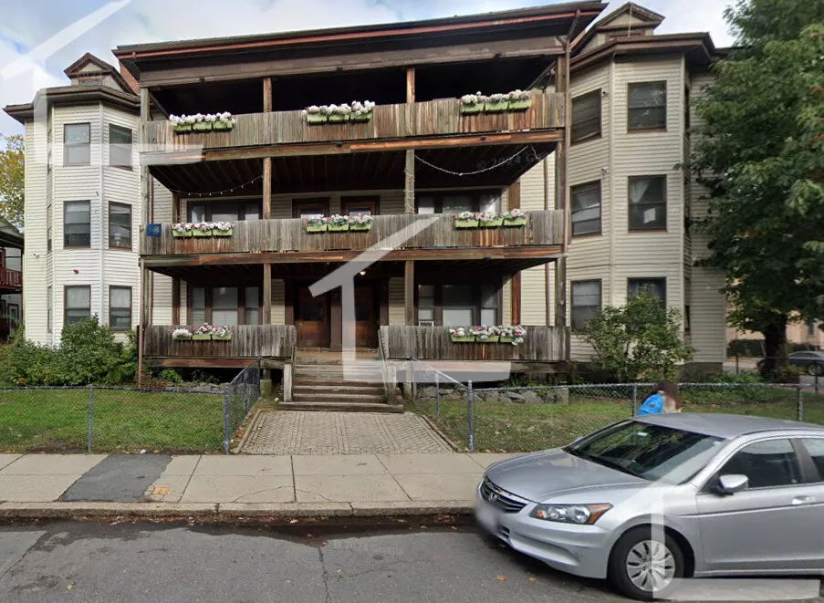 2 bed, 1 bath apartment for rent at 38 Linden St Unit 12, Allston