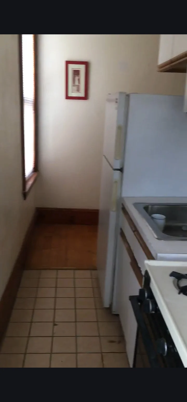 2 bed, 1 bath apartment for rent at 38 Linden St Unit 12, Allston — photo 8 of 12
