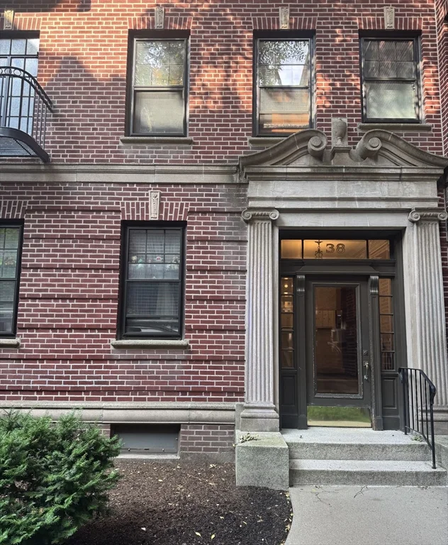 2 bed, 1 bath apartment for rent at 38 Linnaean St Unit 3, Neighborhood Nine — photo 2 of 12