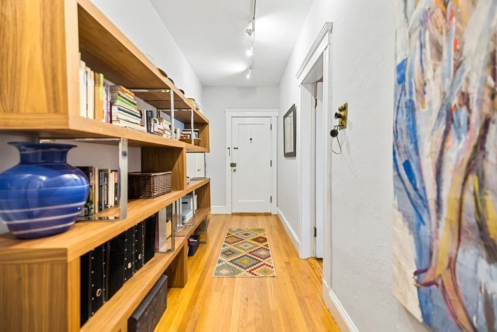 1 bed, 1 bath apartment for rent at 38 Linnaean St Unit 8, Harvard Square — photo 4 of 16