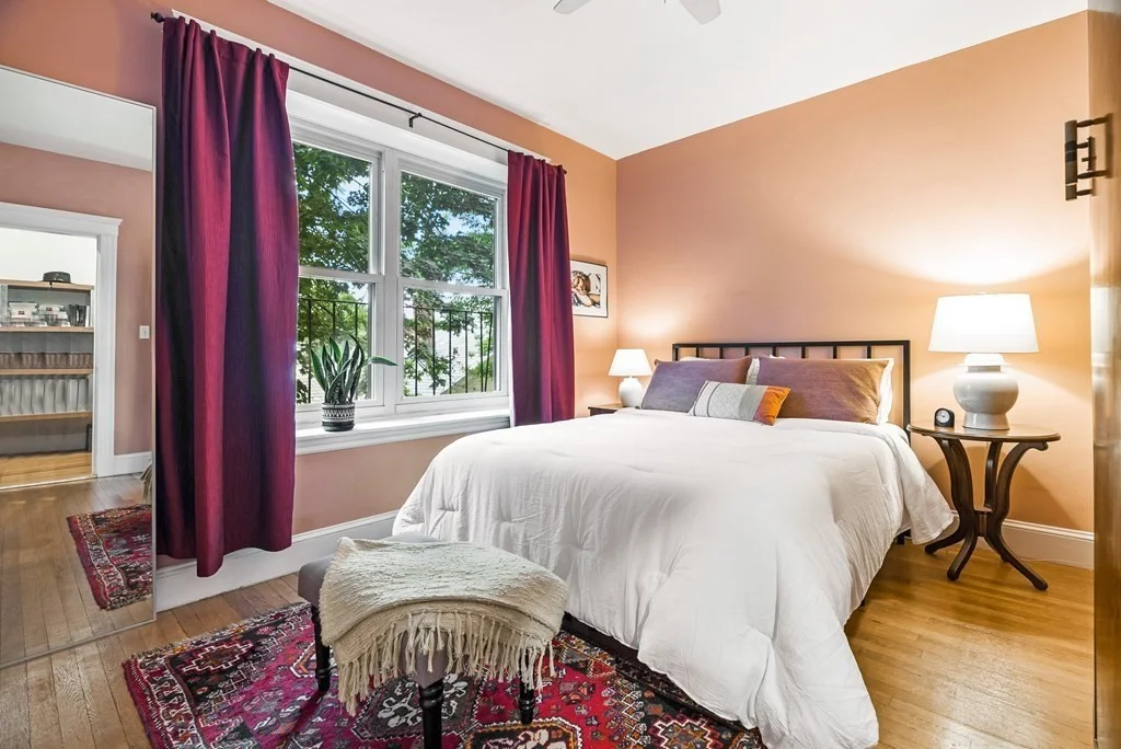 1 bed, 1 bath apartment for rent at 38 Linnaean St Unit 8, Harvard Square — photo 10 of 16