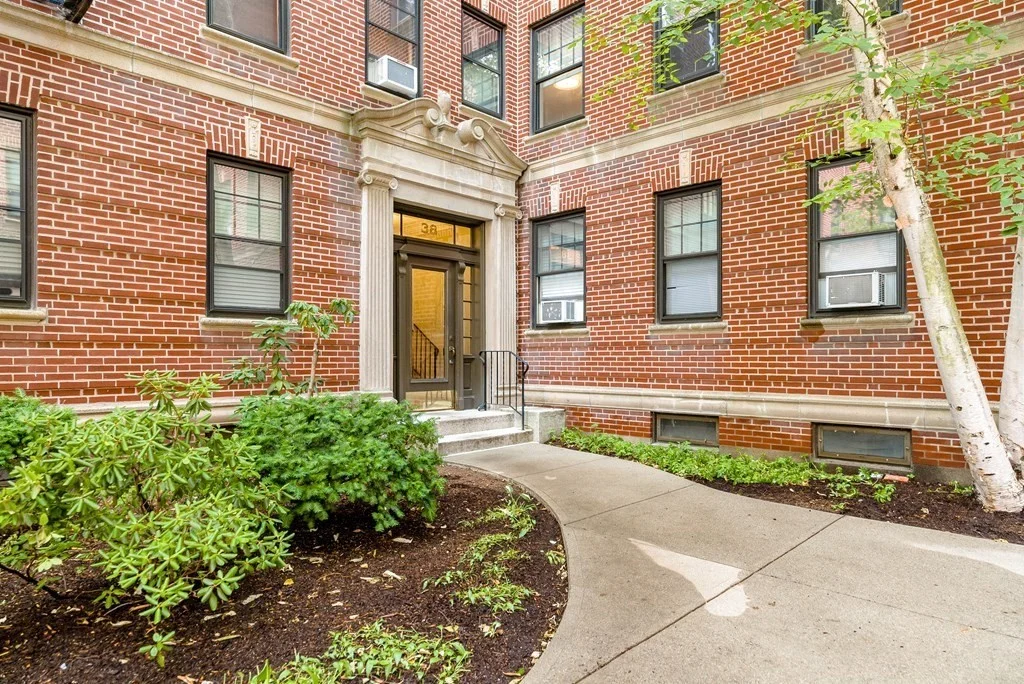 1 bed, 1 bath apartment for rent at 38 Linnaean St Unit 8, Harvard Square — photo 16 of 16