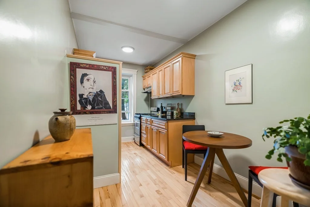 1 bed, 1 bath apartment for rent at 38 Linnaean St Unit 8, Harvard Square — photo 6 of 16