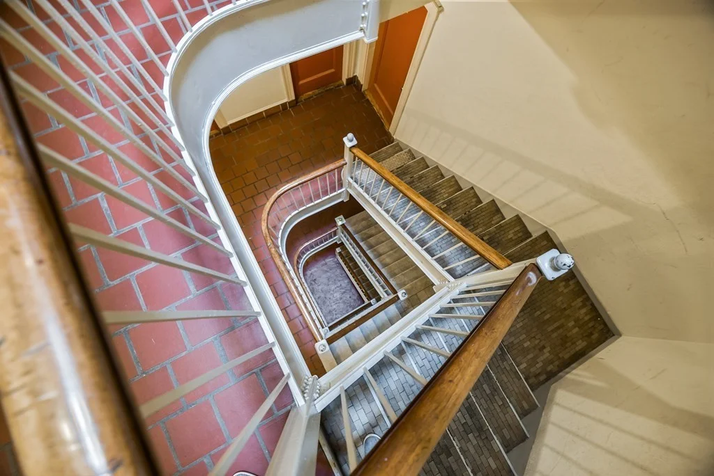 1 bed, 1 bath apartment for rent at 38 Linnaean St Unit 8, Harvard Square — photo 14 of 16