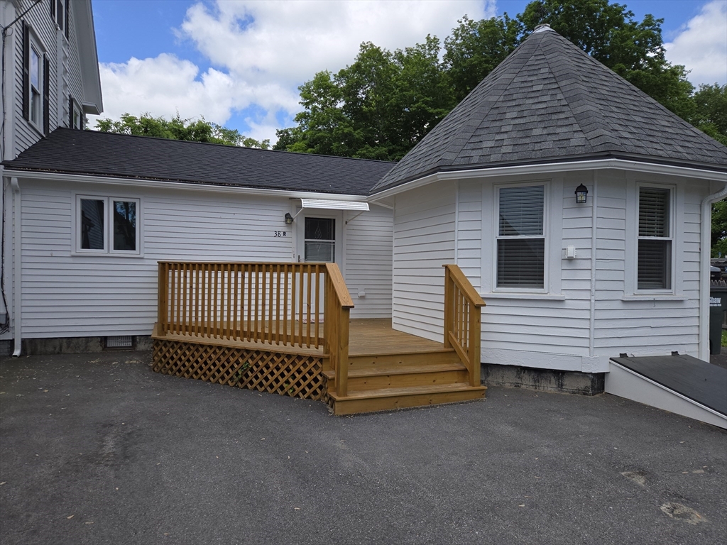 2 bed, 1 bath apartment for rent at 38 Main St Unit Rear, Pepperell — photo 1 of 12