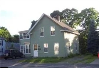 2 bed, 1 bath apartment for rent at 38 Manning Unit 2, Hudson