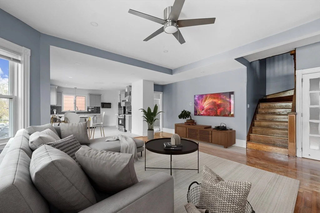 4 bed, 2 bath apartment for rent at 38 Mather Unit A, Boston — photo 6 of 18
