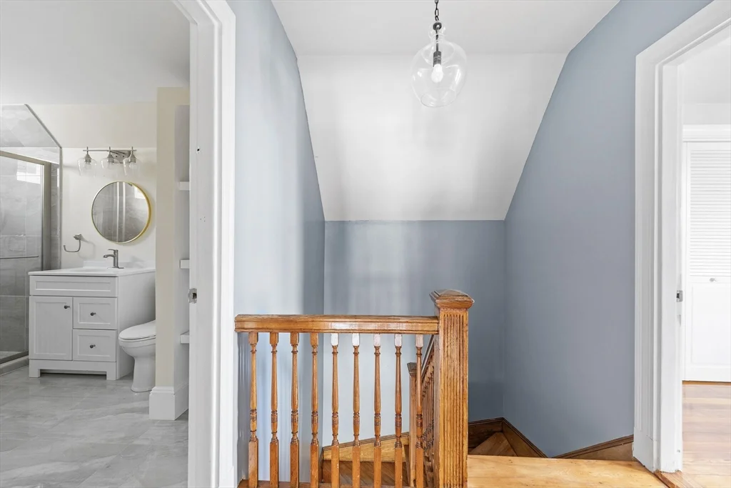 4 bed, 2 bath apartment for rent at 38 Mather Unit A, Boston — photo 11 of 18