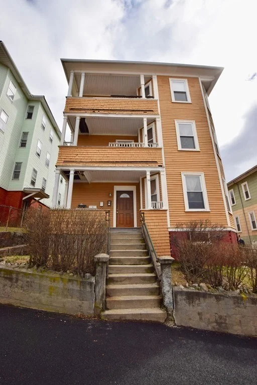 2 bed, 1 bath apartment for rent at 38 Merrifield Unit 2, Worcester — photo 1 of 23