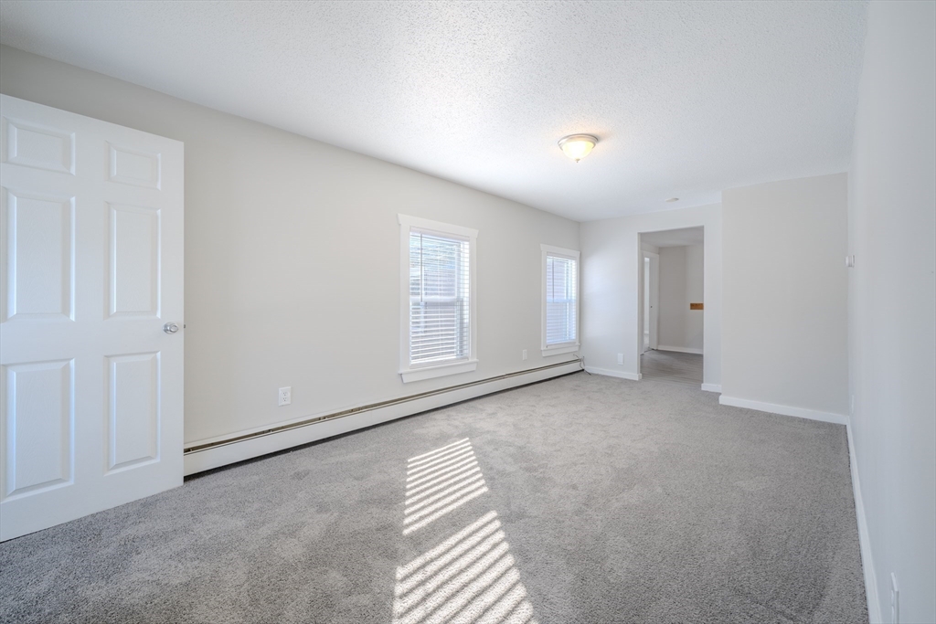 3 bed, 1 bath apartment for rent at 38 Mill St Unit 3, Pepperell — photo 10 of 14