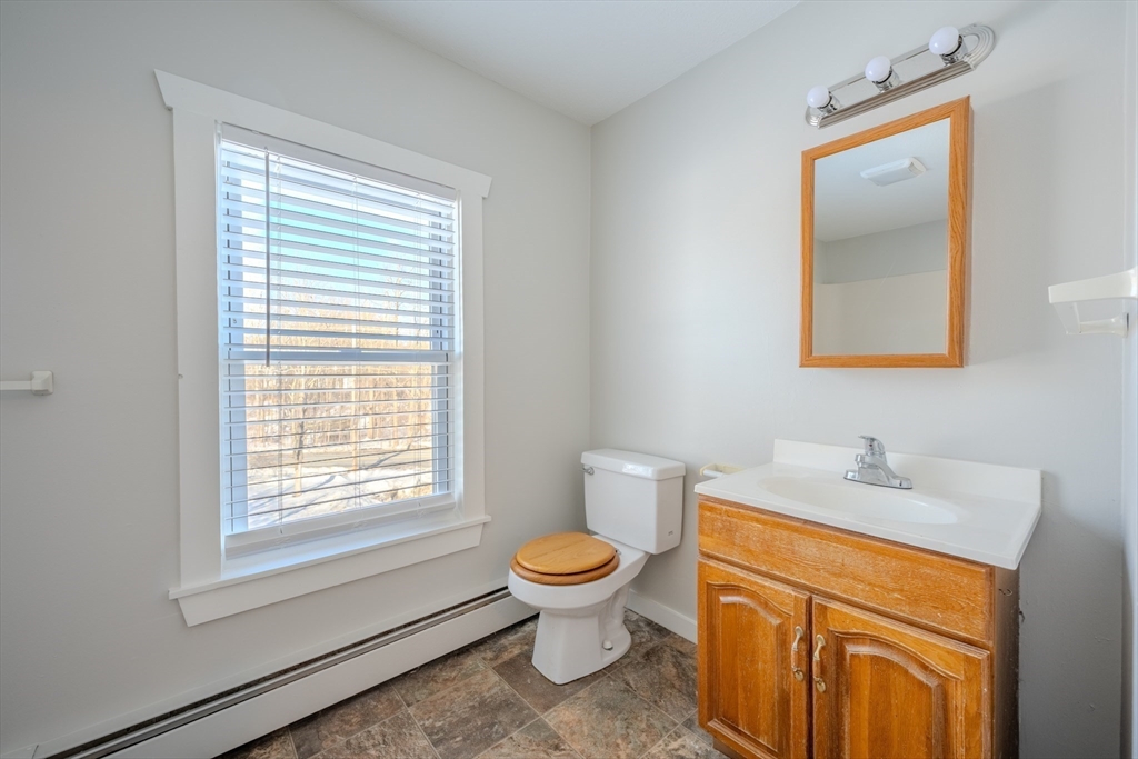 3 bed, 1 bath apartment for rent at 38 Mill St Unit 3, Pepperell — photo 7 of 14