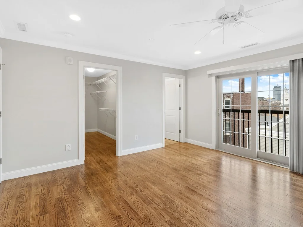 3 bed, 2 bath apartment for rent at 38 Millmont St Unit 38, Roxbury — photo 7 of 12