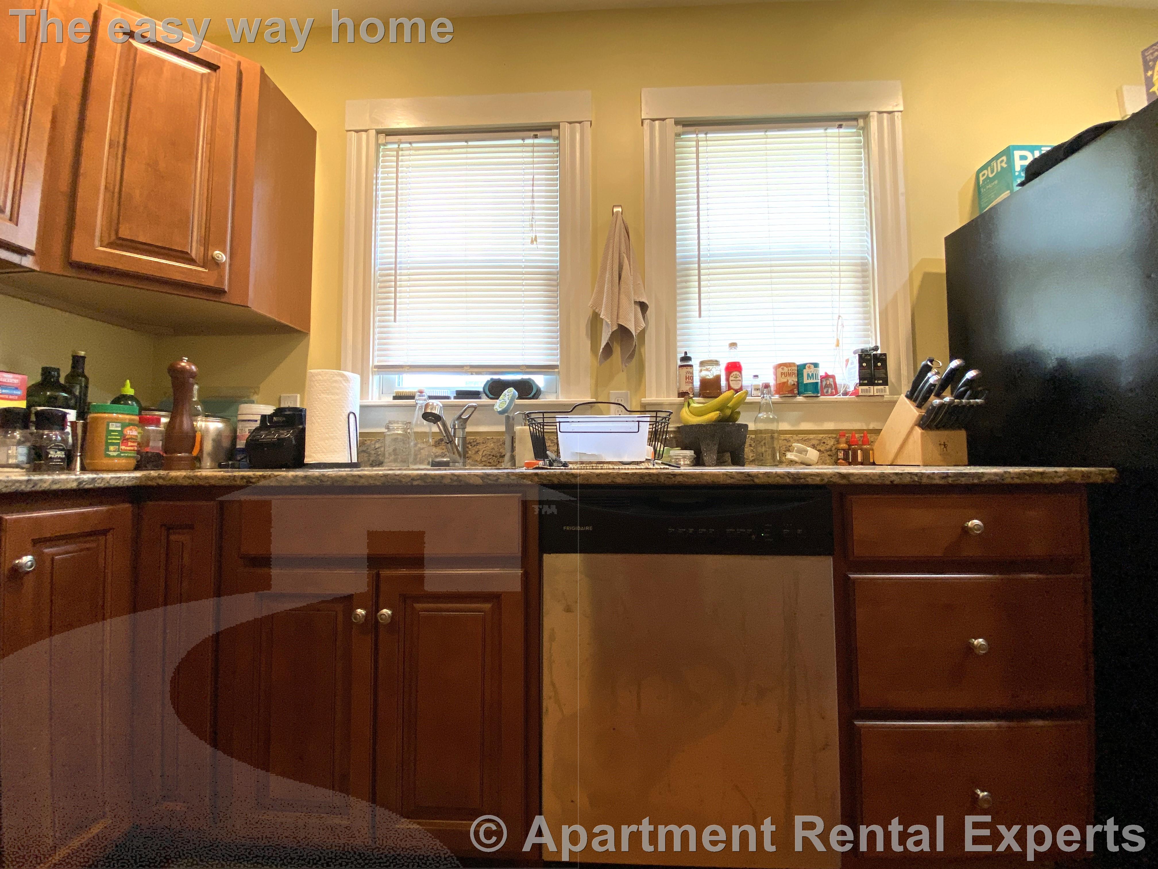 2 bed, 1 bath apartment for rent at 38 Minnesota Ave, East Somerville — photo 16 of 20